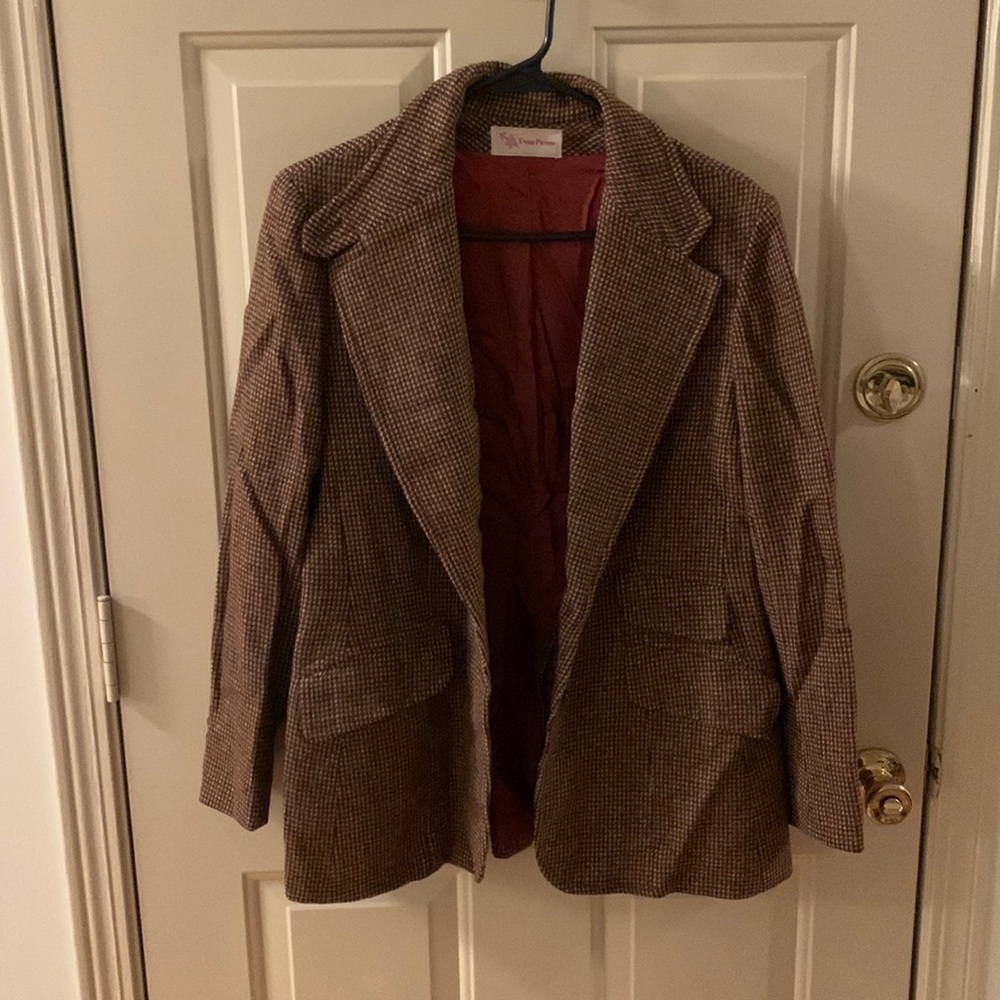 Vintage Evan Picone wool tweed blazer with leather elbow patches